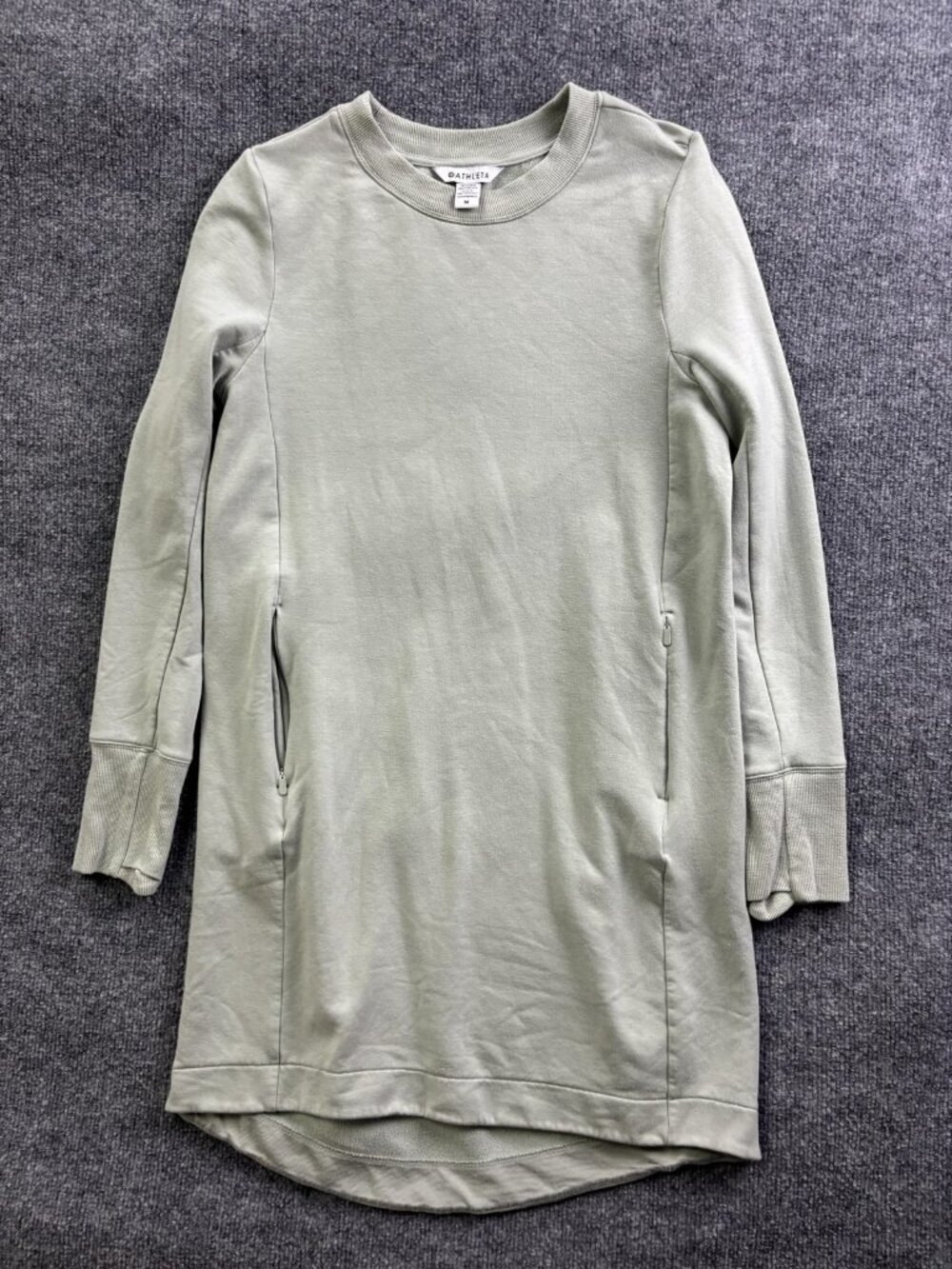 Athleta Dress Womens Medium Green Fleece Sweatshirt Long Sleeve Pockets Casual